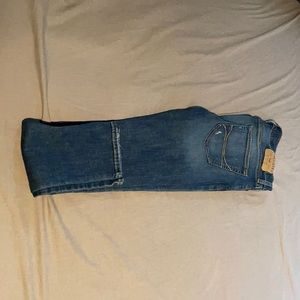 These are hollister skinny jeans size: 33x32